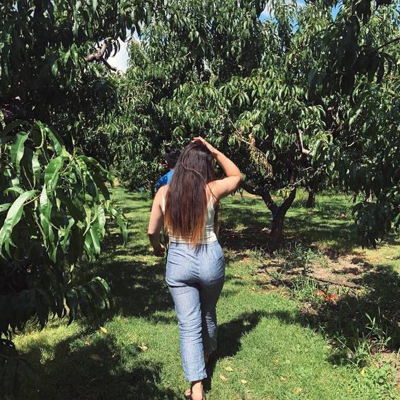 Meet your Posher, Kenna - Picture 1 of 1